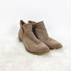 Lucky Brand 7 M Womens Tan Suede Double Zip Heeled Ankle Booties